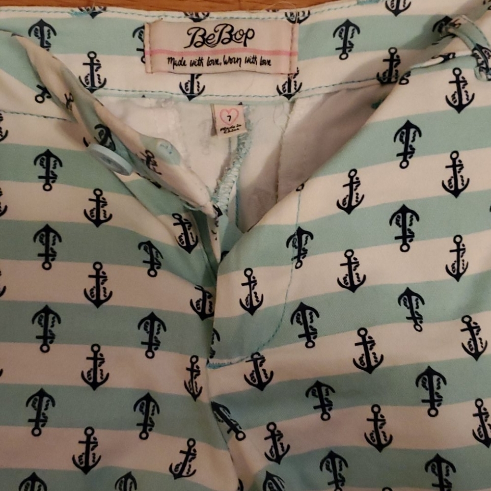 Shorts - Picture 2 of 2